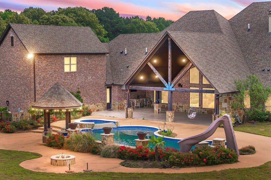 House in Tyler, Texas, United States 4 - 18159378