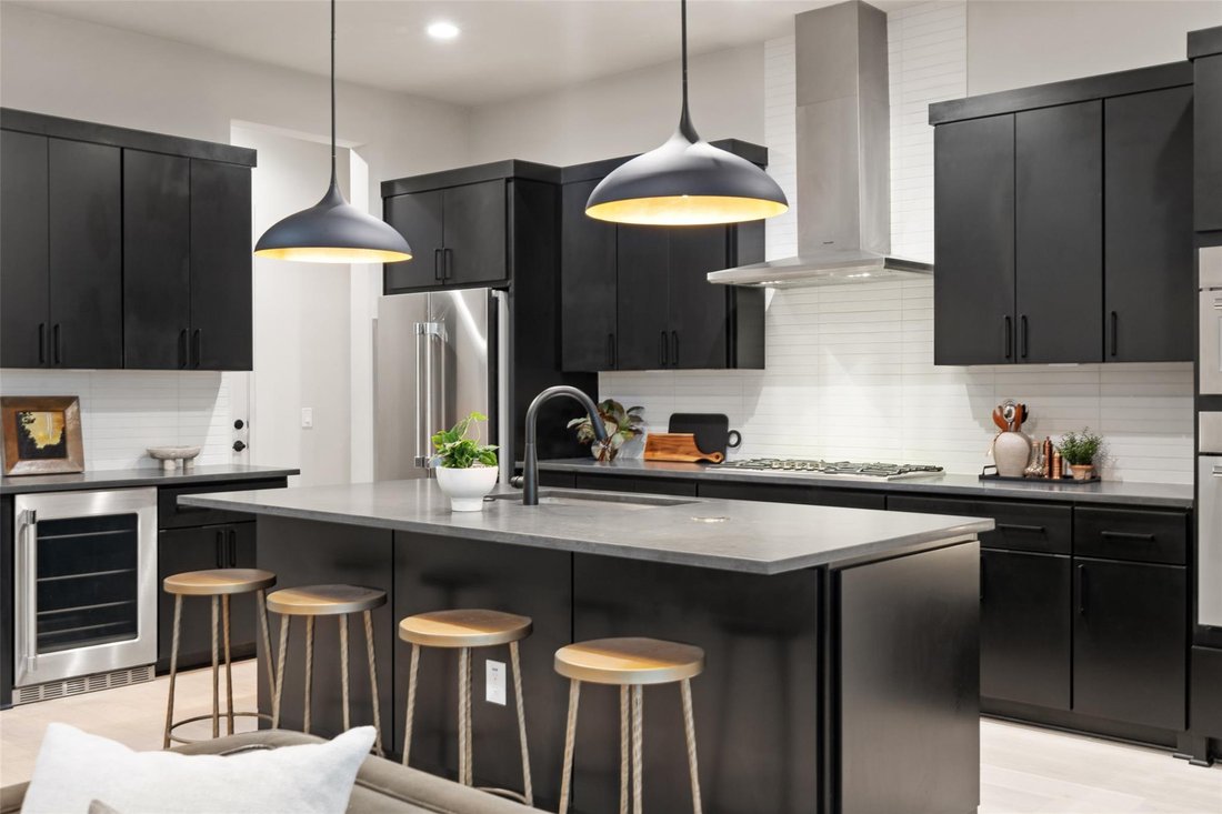 Condo in Austin, Texas, United States 4 - 18162477