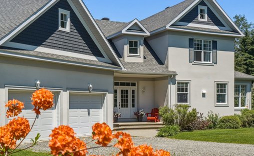 House in Lac-Brome, Quebec, Canada 1