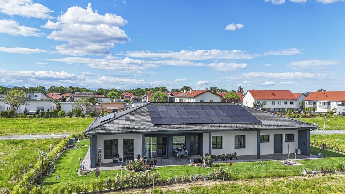 Bungalow in Burgau, Austria 3 - 18156869
