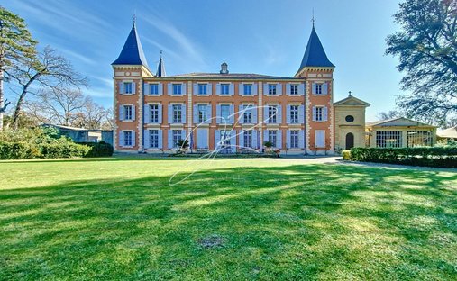 House in Nord, Pezenas, France 1