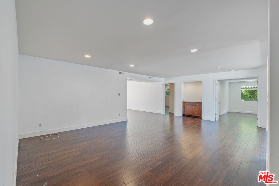 Condo in Beverly Hills, California, United States 3 - 18156896
