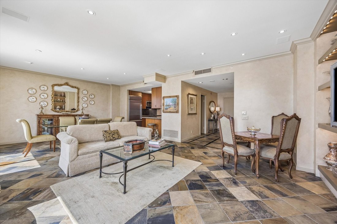 Condo in Houston, Texas, United States 5 - 18163473