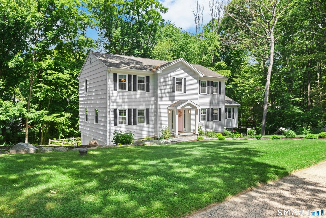 Stratford, Connecticut, United States 3 - 18156412