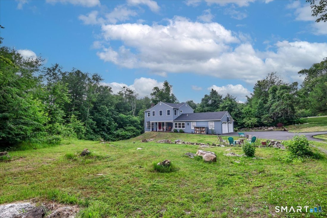 House in Brookfield, Connecticut, United States 3 - 18168737
