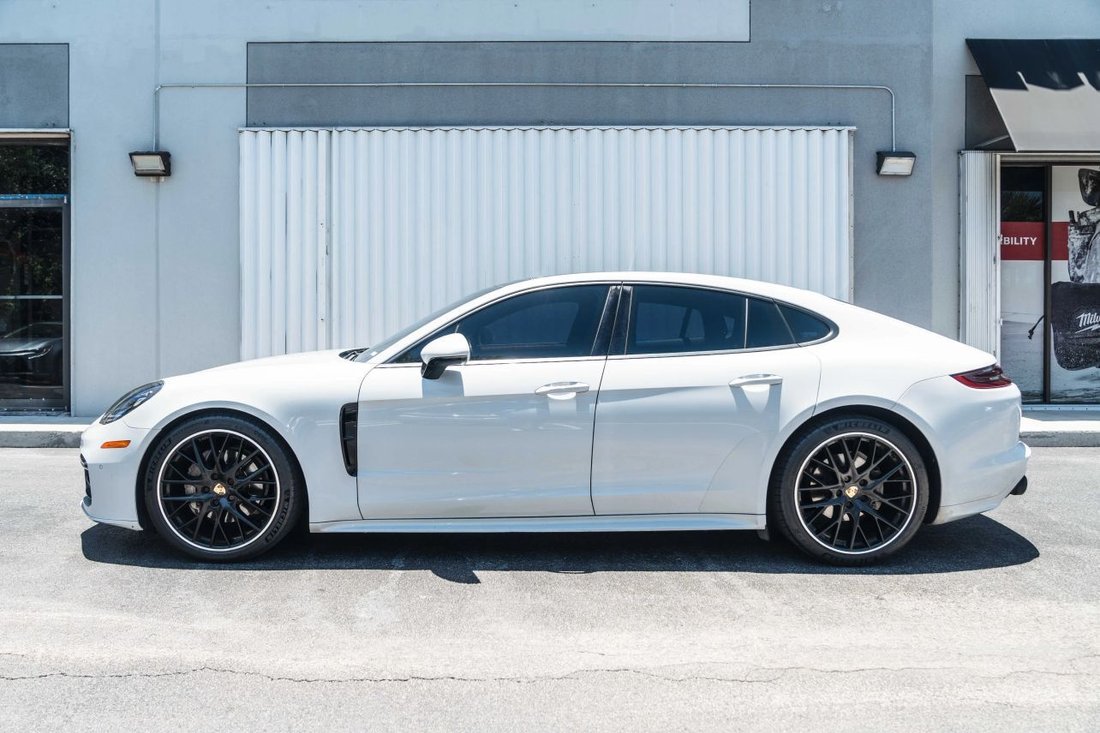 Sedan in Boynton Beach, FL, United States 5 - 18150820