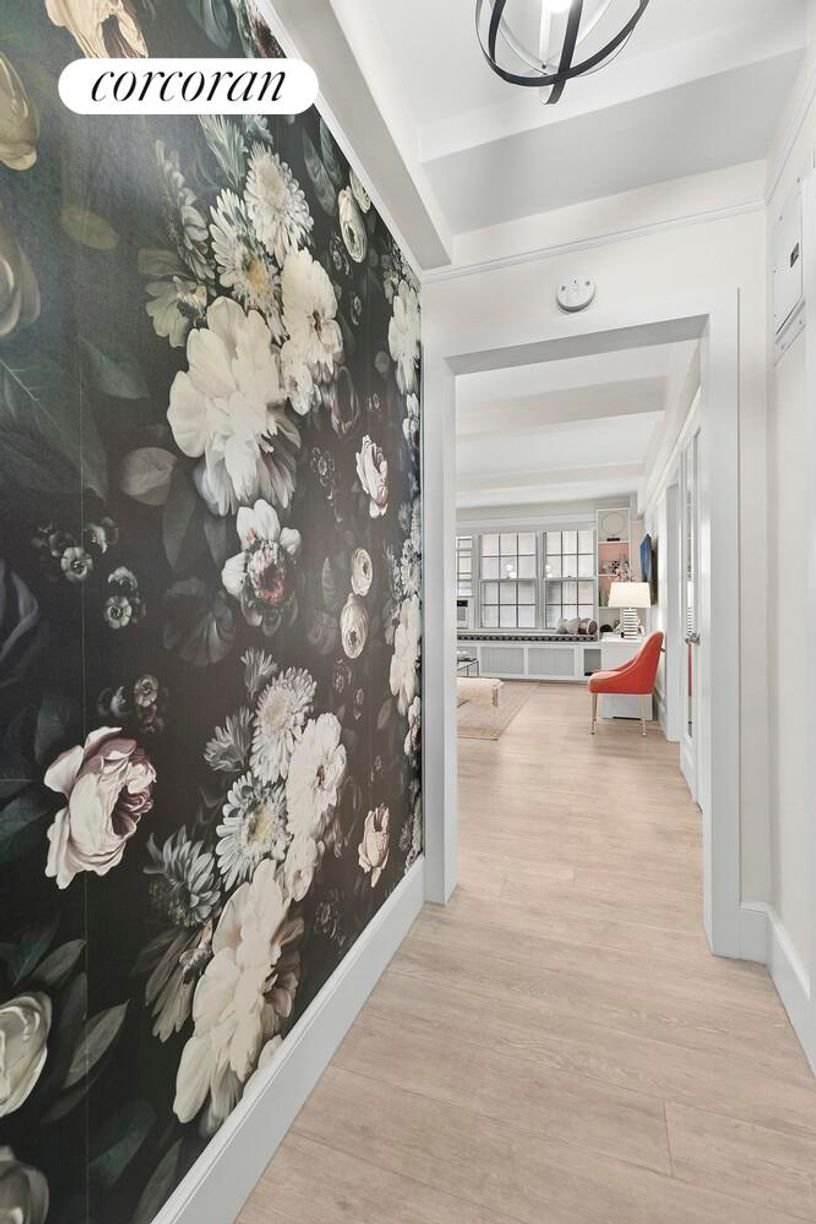 Co Op in New York, New York, United States 4 - 18154075