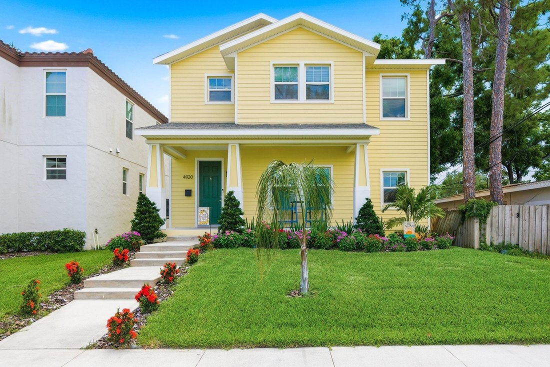 House in St. Petersburg, Florida, United States 1 - 18160012