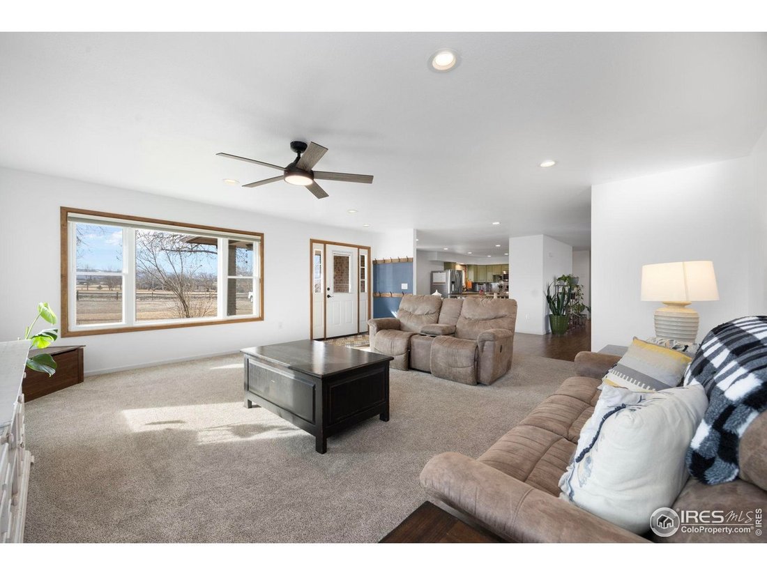 Berthoud, Colorado, United States 5 - 18164813