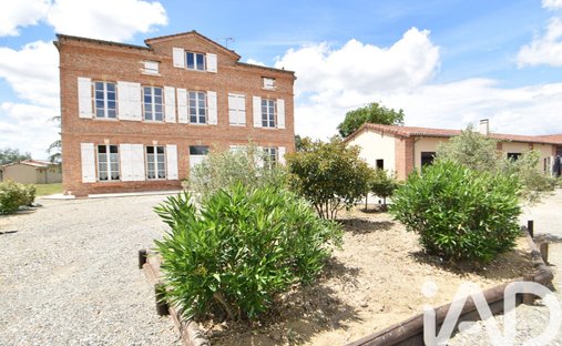 House in Terris la Justice, Plaisance-du-Touch, France 1
