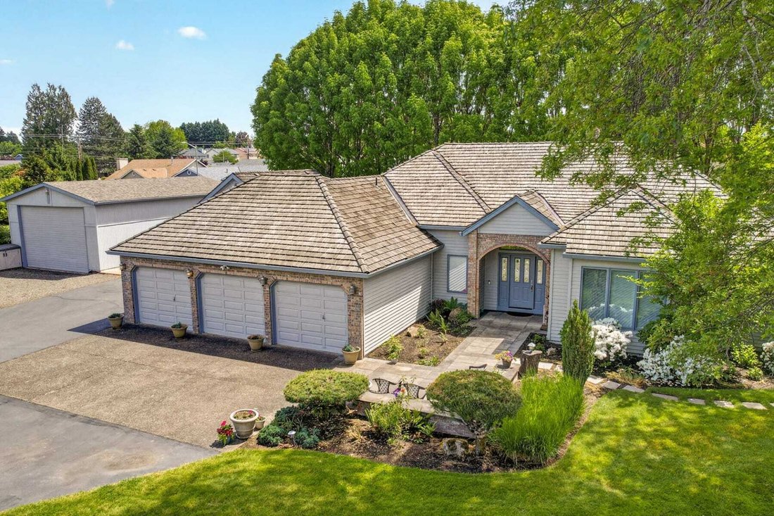 House in Hillsboro, Oregon, United States 1 - 18160298