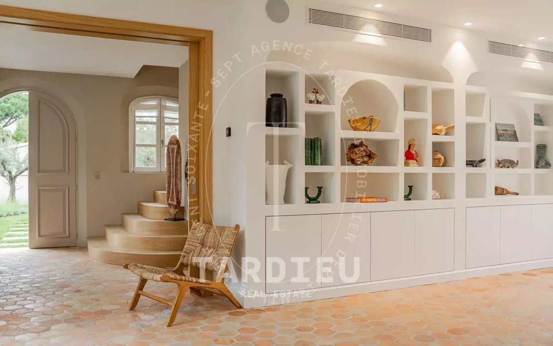 Villa in Zone Ouest Urbaine, Saint-Tropez, France 3 - 18156473