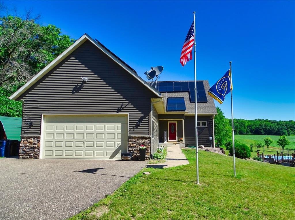 House in Eau Claire, Wisconsin, United States 2 - 18159195