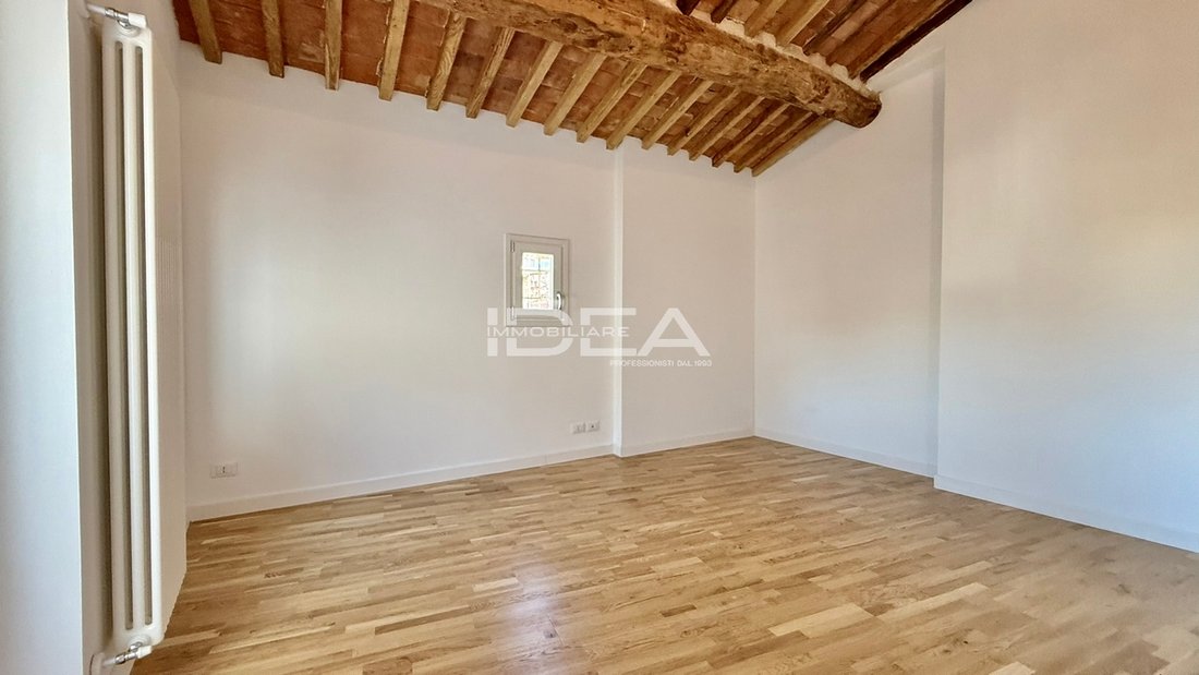 Apartment in Historic Center, Lucca, Tuscany 5 - 18156335