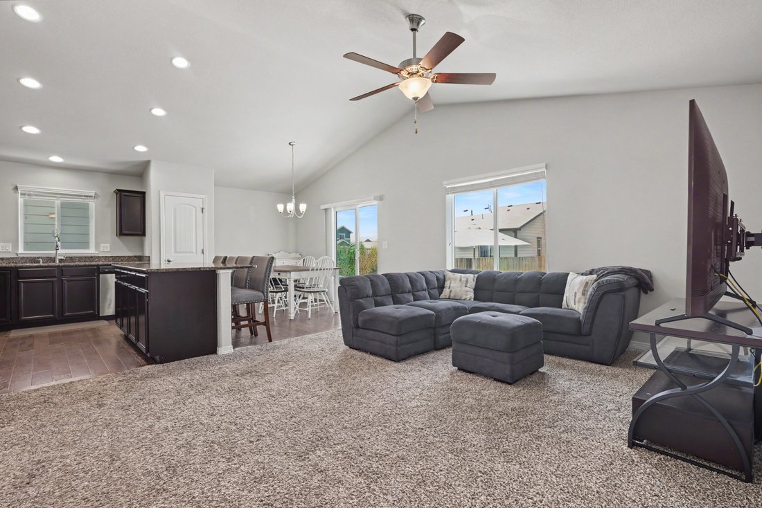 House in Colorado Springs, Colorado, United States 4 - 18155611