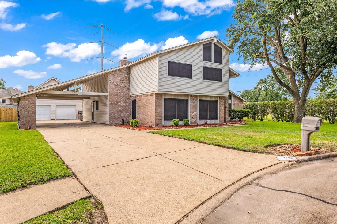 House in Deer Park, Texas, United States 1 - 18165175