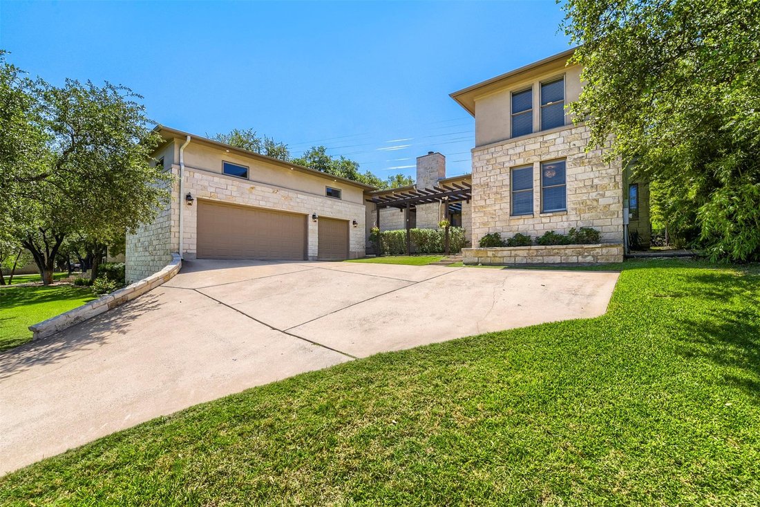 House in The Hills, Texas, United States 1 - 18156801