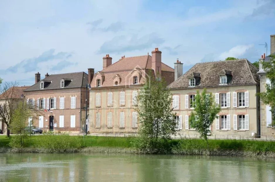 Estate in Marcilly-sur-Seine, Grand Est, France 1 - 13912097
