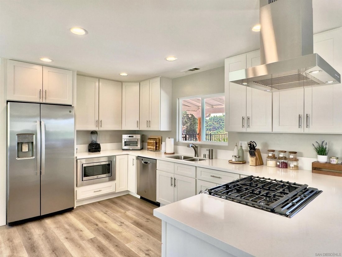 House in Vista, California, United States 3 - 18158750
