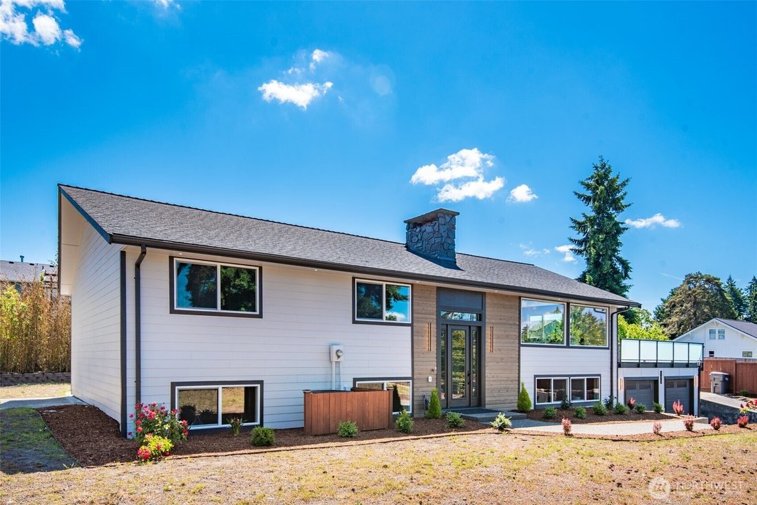 House in Milton, Washington, United States 3 - 18167173
