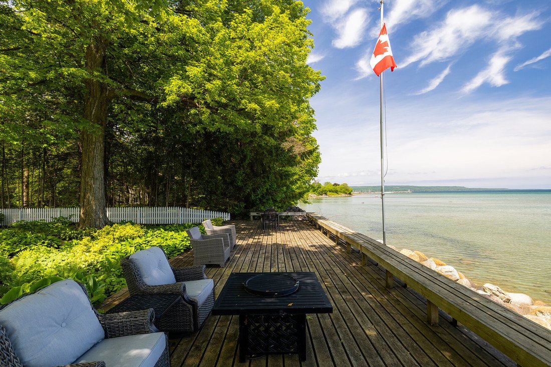 House in Meaford, Ontario, Canada 2 - 17663177