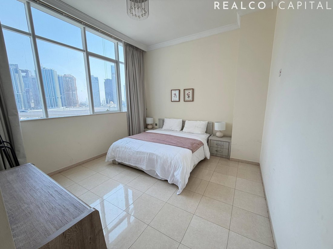 Apartment in Dubai, United Arab Emirates 4 - 18155185