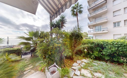 Apartment in Menton, Provence-Alpes-Côte d'Azur, France 1