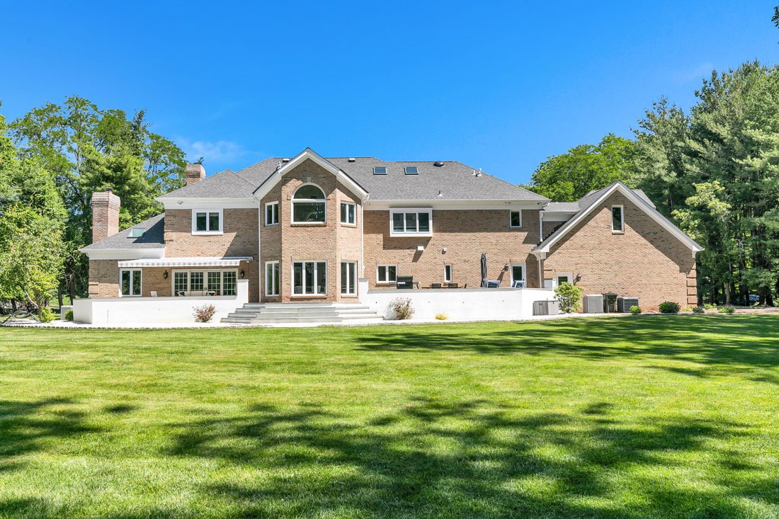 House in Colts Neck, New Jersey, United States 2 - 18154199