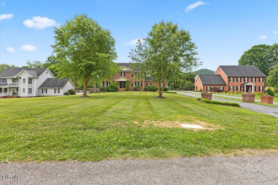 House in Bristol, Tennessee, United States 4 - 18164755