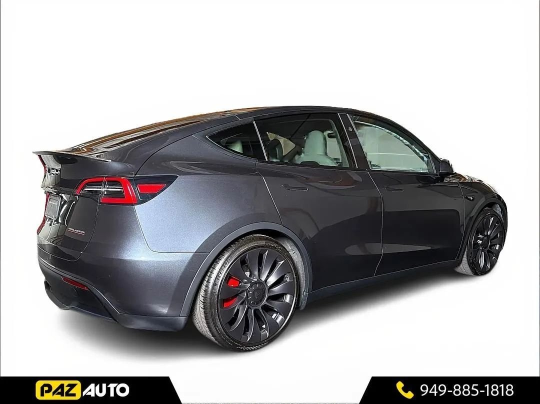 Suv in Laguna Hills, CA, United States 5 - 17766283