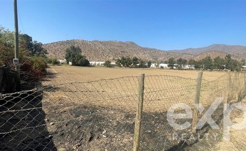 Land in Las Rosas, Santiago Metropolitan Region, Chile 1