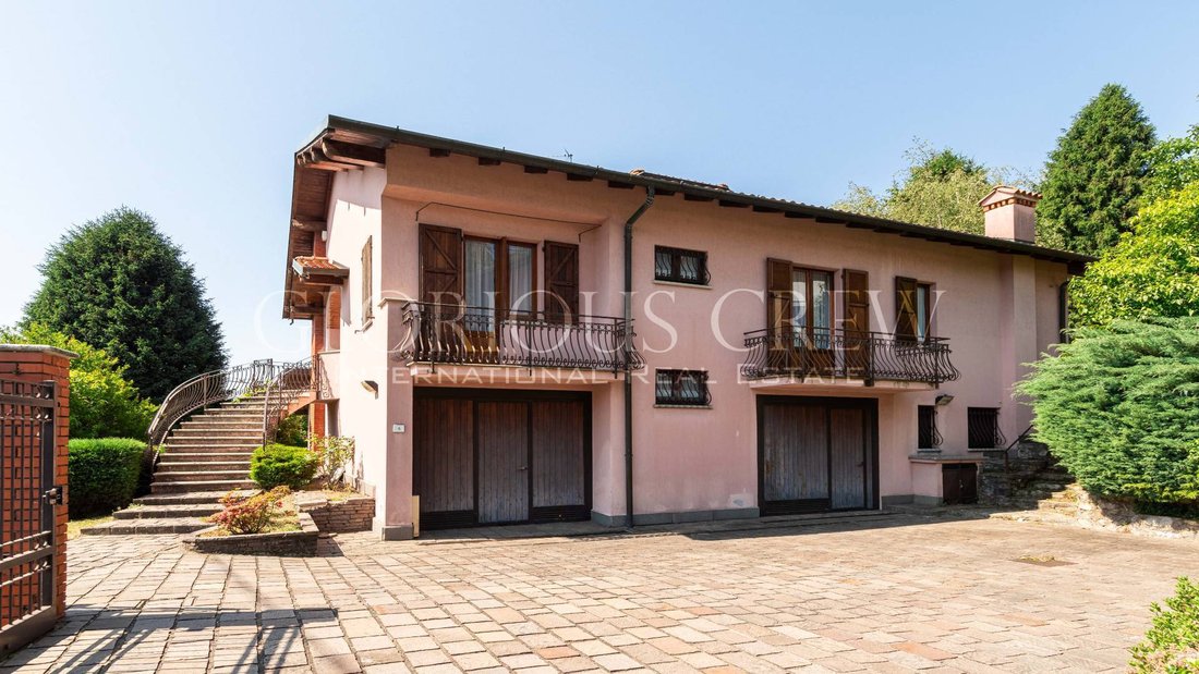 Villa in Proserpio, Lombardy, Italy 4 - 18161479