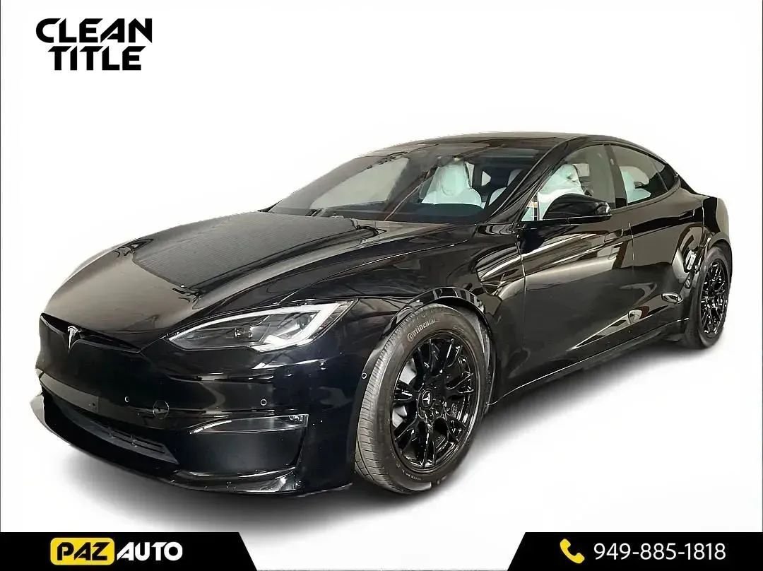 Sedan in Laguna Hills, CA, United States 1 - 17980546