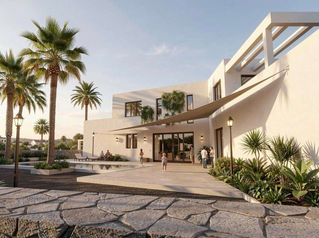 Villa in Yaiza, Canary Islands, Spain 2 - 18155485