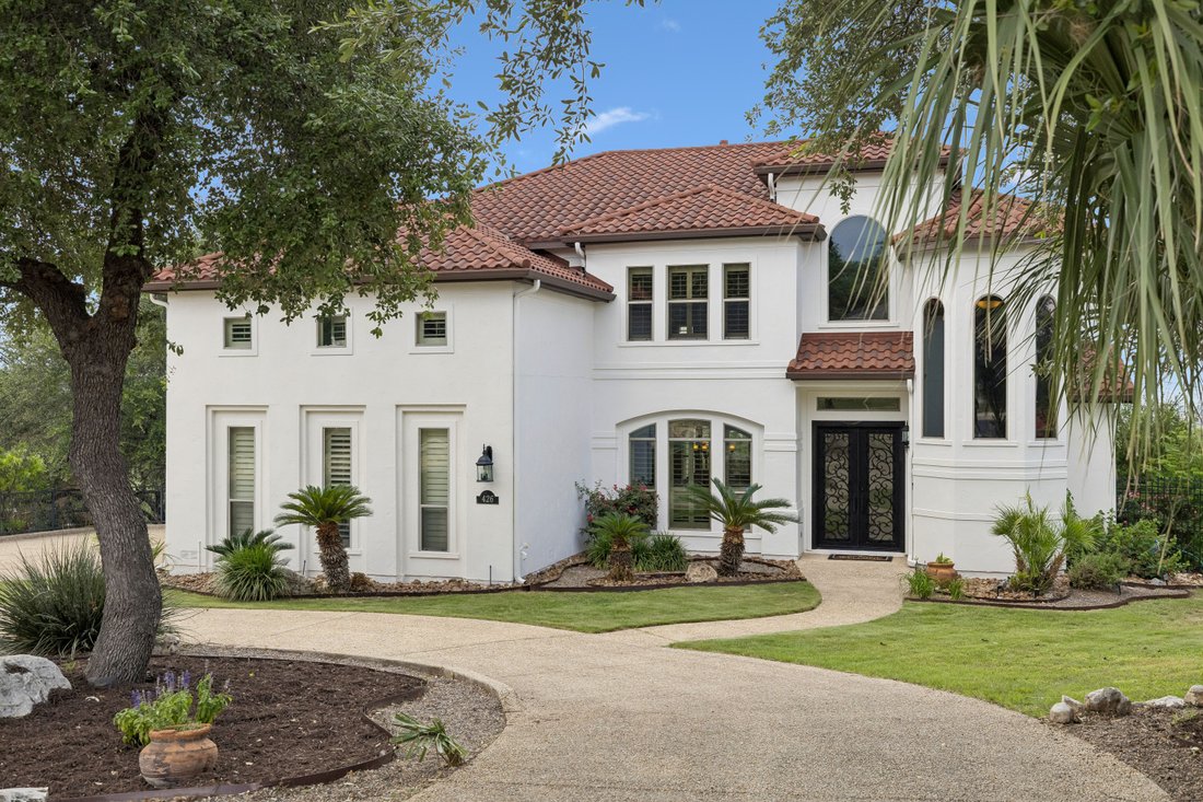 House in Helotes, Texas, United States 3 - 18161811