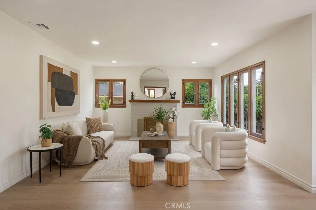 House in Altadena, California, United States 4 - 18154385