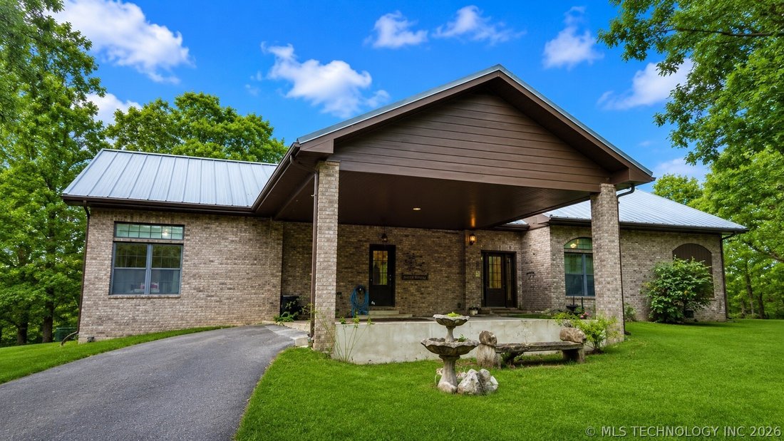 House in Spavinaw, Oklahoma, United States 1 - 18160074