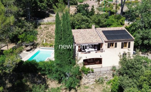 House in Est, Lorgues, France 1