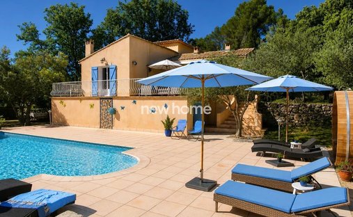 Villa a Est, Lorgues, Francia 1