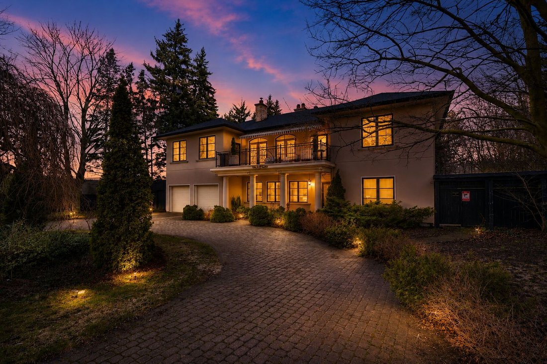 House in Toronto, Ontario, Canada 1 - 17698320