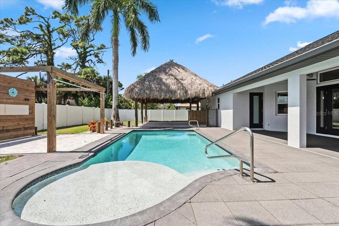 House in North Port, Florida, United States 3 - 18158569