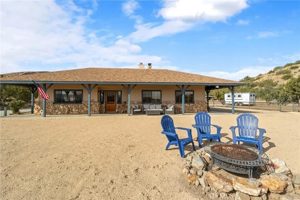 House in Santa Clarita, California, United States 1 - 18162703