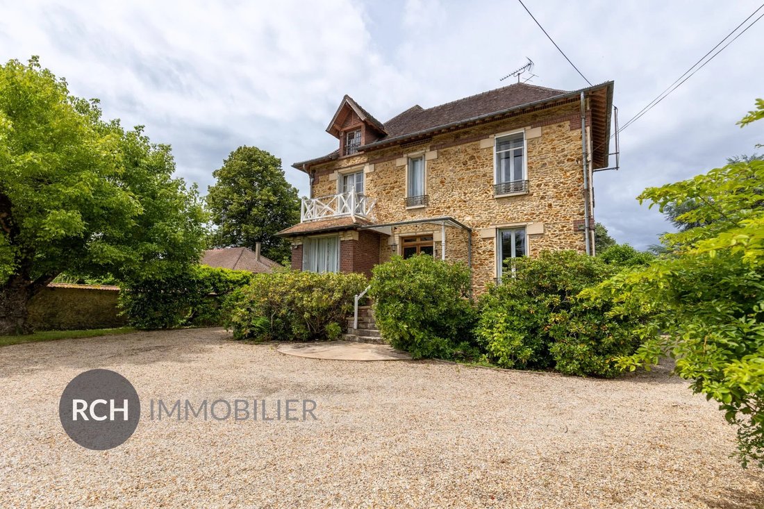 House in Gambais, Ile-de-France, France 2 - 18156388