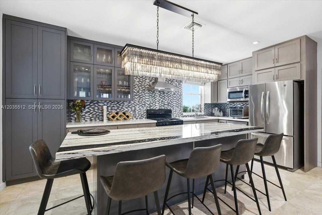 House in Miami, Florida, United States 4 - 18156200