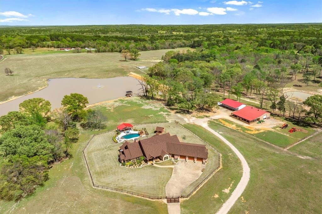 House in Winona, Texas, United States 2 - 18163096