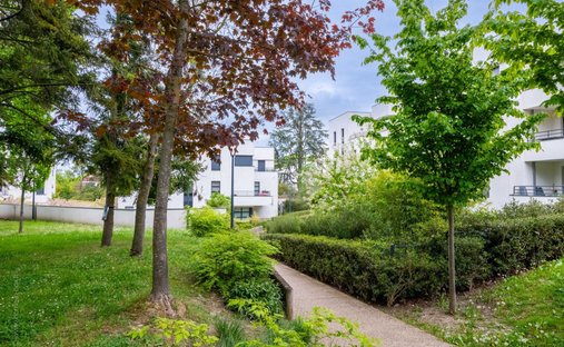 Apartment in Centre Ville, Rueil-Malmaison, France 1