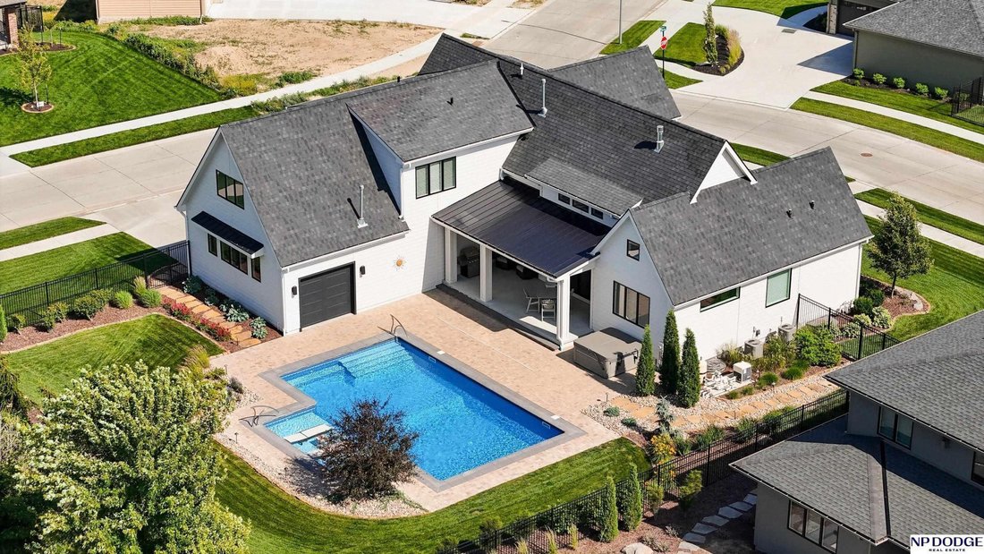 House in Papillion, Nebraska, United States 3 - 18168131
