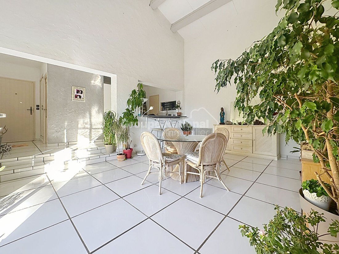 Villa in Saint-Cézaire-sur-Siagne, Provence-Alpes-Côte d'Azur, France 3 - 18156967
