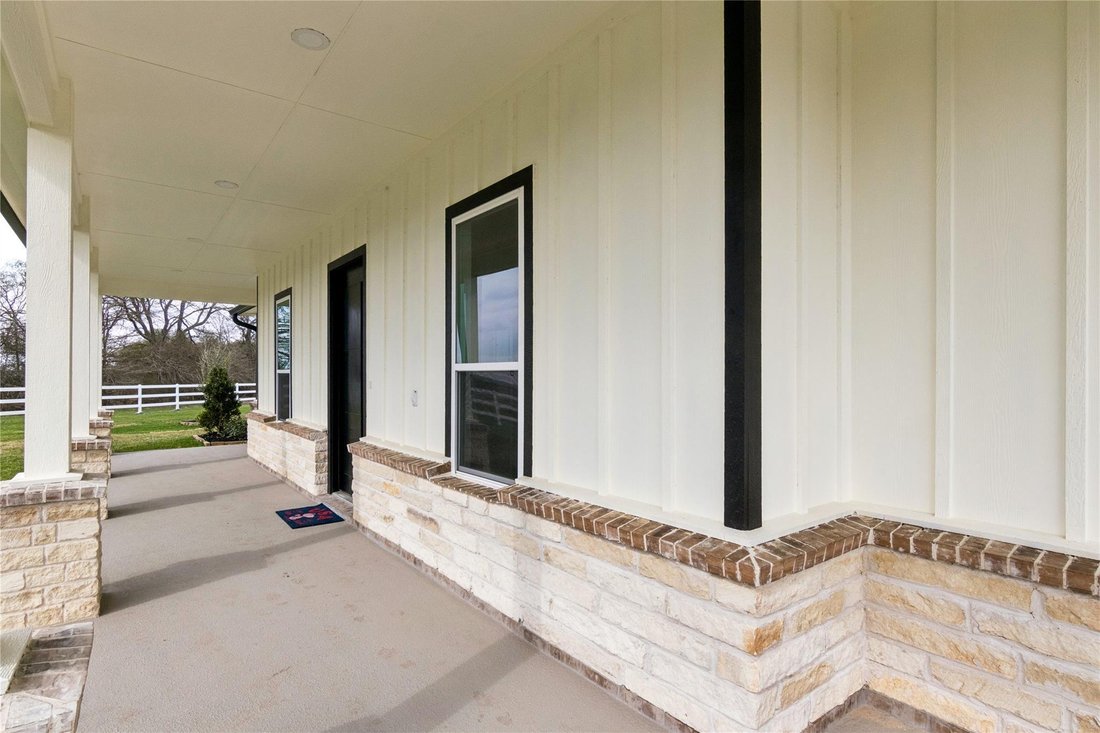House in Sealy, Texas, United States 5 - 18167461