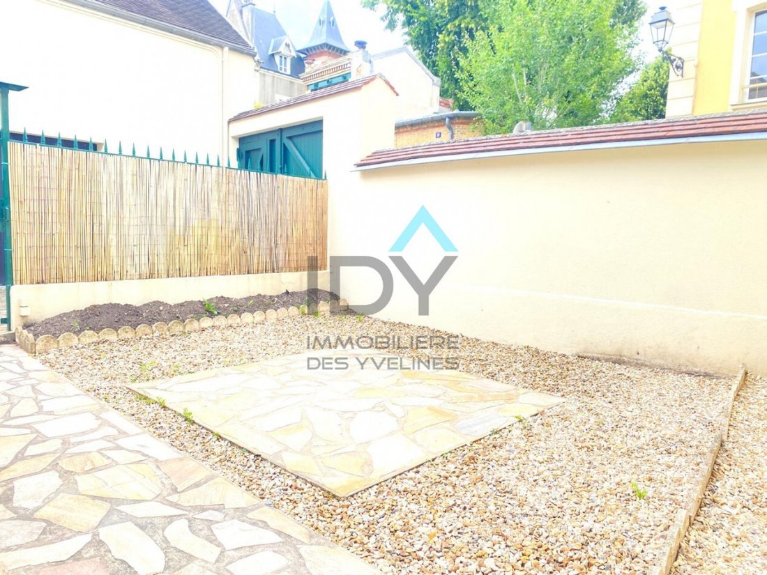 House in Marly-le-Roi, Ile-de-France, France 2 - 18122457